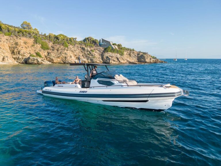 Salpa Soleil 42 T-Top LuxuryEscape.gr