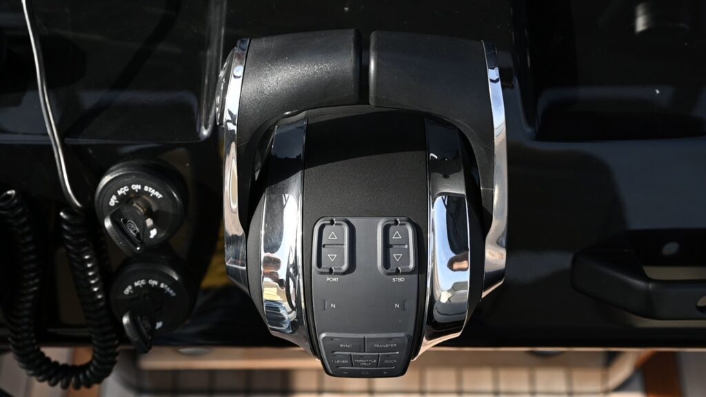 RockMarine ROCK 36 Throttle