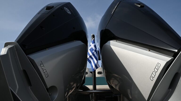 RockMarine ROCK 36 Engine