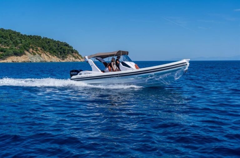 Skiathos Boats
